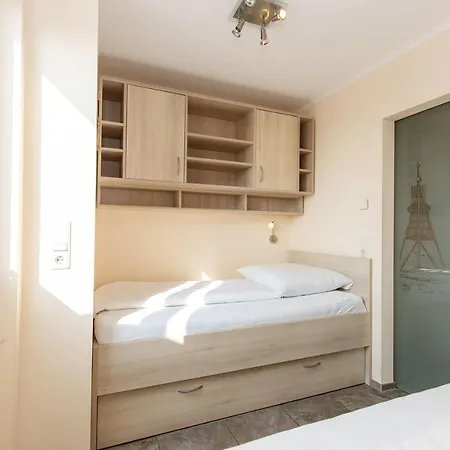 Διαμέρισμα Lord Nelson 814 Κουξχάφεν