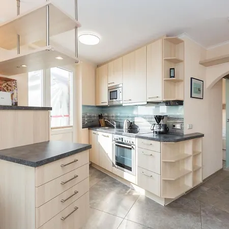 Lord Nelson 814 Κουξχάφεν