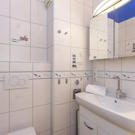 Διαμέρισμα Lord Nelson 814 *