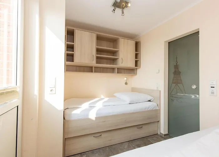 Апартаменты Lord Nelson 814 Куксхафен